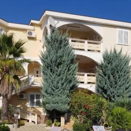 Pool Apartment Tesoro Panorama 5 Apartamento Vir