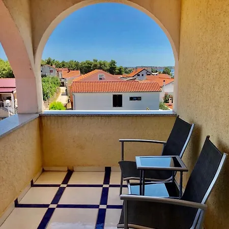 Pool Apartment Tesoro Panorama 5 * Vir